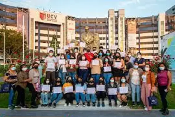 Programa de becas de la Universidad César Vallejo